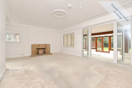 4 bedroom detached house to rent - Photo 2