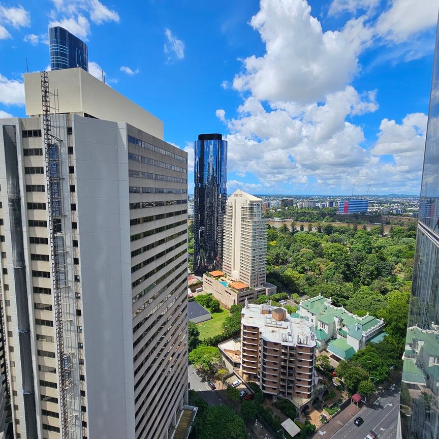 2110/8 Margaret St, Brisbane City, Qld 4000 - Photo 1