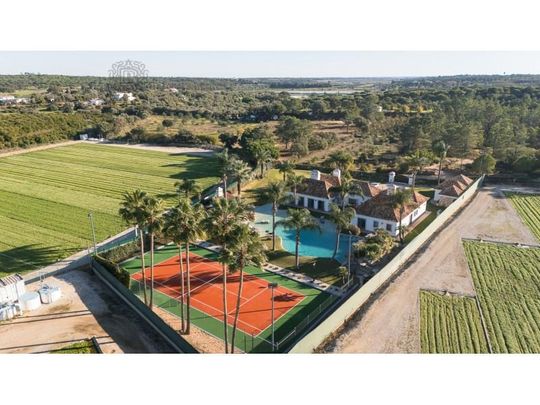 Moradia T4 em Faro - Photo 1