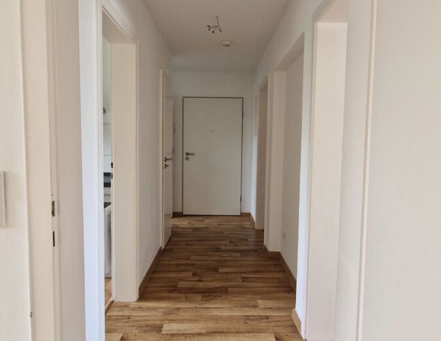 Schöne 3-Zimmerwohnung mit Einbauküche - Photo 1