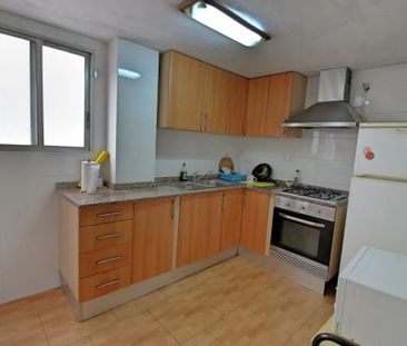 Carrer de Polo y Peyrolón, Valencia, Valencian Community 46021 - Photo 1