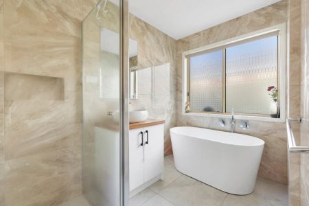 3 Breton Drive, - Photo 2