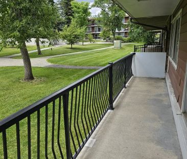 Condo for Rent in Acada — 2 Bedrooms Condo Unit - Photo 1