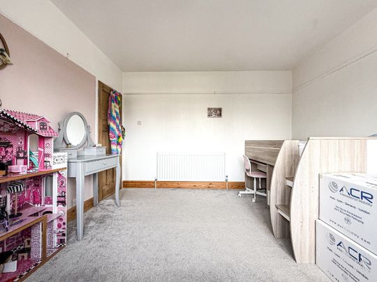 Tamar Avenue, Taunton - Photo 1