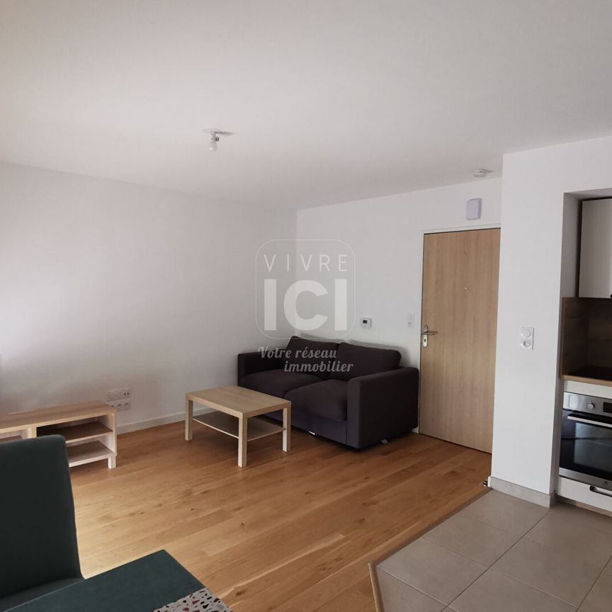 Appartement meublé Nantes 2 pièce(s) 41 m2 avec balcons et place de parking - Photo 1