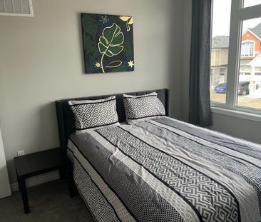 For Lease - 1568 Scarlett Trail Unit# Room, Pickering, Ontario - Photo 5