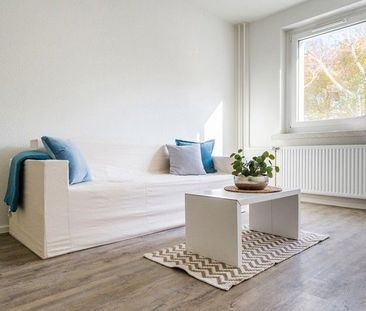 Reinkommen und Wohlfühlen: 2-Zi.-Wohnung in zentraler Lage - Foto 1