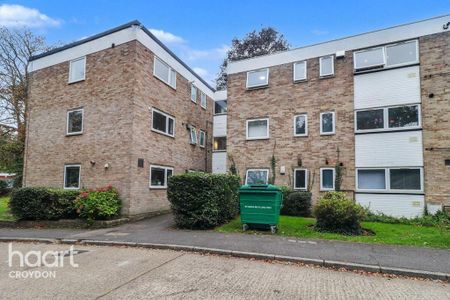 3 bedroom flat to rent - Photo 3