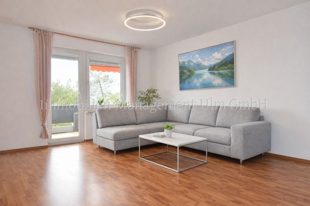 Schöne 3-Zimmer-Wohnung mit Balkon und Garage! - Foto 1