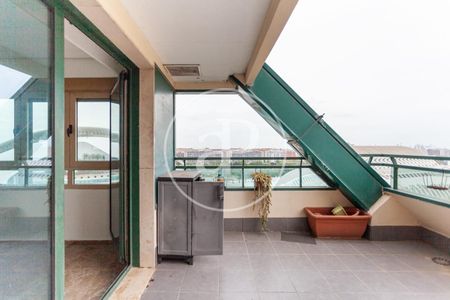 Flat for rent with Terrace in Ciutat de les Arts i de les Ciencies (Valencia) - Photo 4