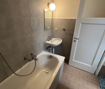 Studio on the 3rd floor in Clarens - Photo 3