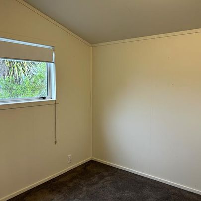 Garden Setting - Photo 1