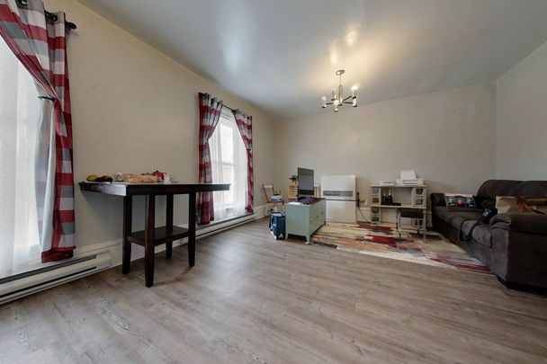 For Lease - 15 1/2 Forin Street, Belleville, Ontario - Photo 1