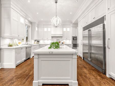 For Lease - 5 Lloydminster Crescent, Toronto, Ontario - Photo 3