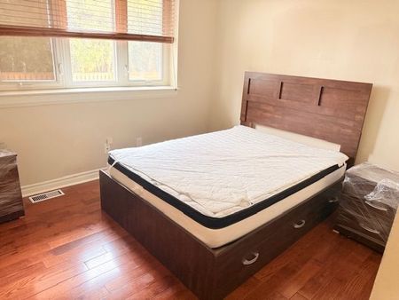 For Lease - 26 Larkfield Drive, Toronto, Ontario - Photo 5