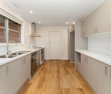 1/1 Victoria Street, Sandringham VIC 3191 - Apartment For Rent | Do... - Photo 3