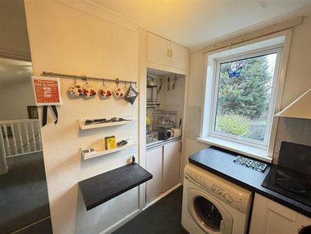 2 bedroom apartment to rent - Photo 5