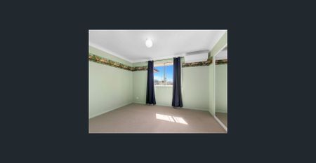 2 Bedroom Townhouse in Central Location - Photo 4