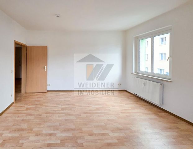 Schöne 2 Zimmer Wohnung mit Balkon, Wanne, Dusche und Aufzug! Zentrumsnähe! - Foto 1