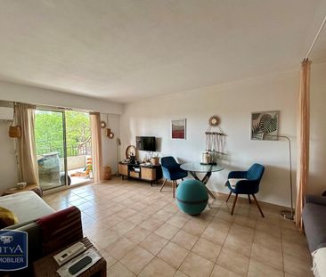 Location Appartement 2 pièces 45m² MOUGINS 06250 - Photo 2
