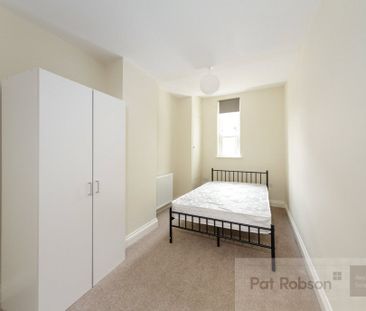 Sycamore Villas, Spital Tongues - Photo 6