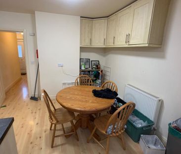 Crombie Avenue, Burton Stone Lane - P10465 - Photo 2