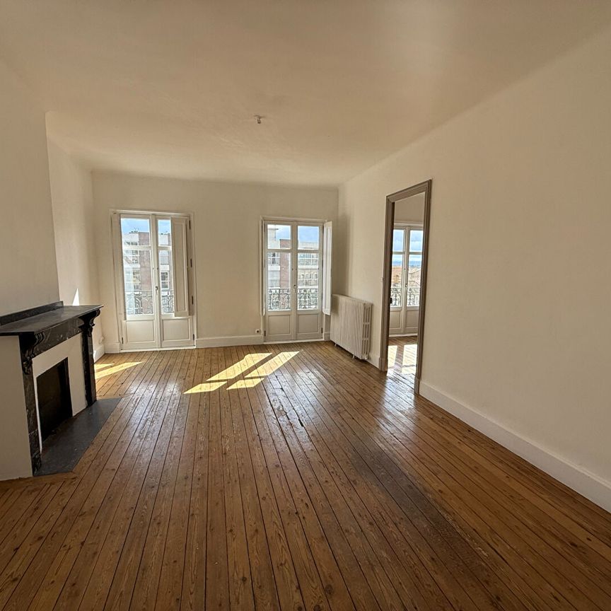 Location appartement 4 pièces, 120.55m², Carcassonne - Photo 1