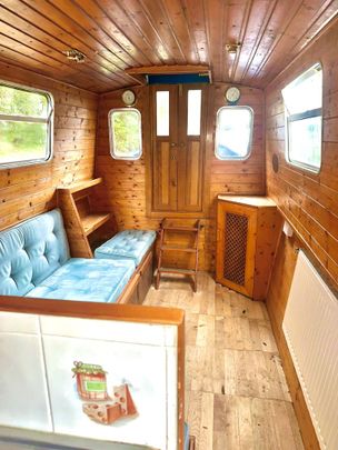 1 Bed House Boat, Sewardstone Road, E2 - Photo 1