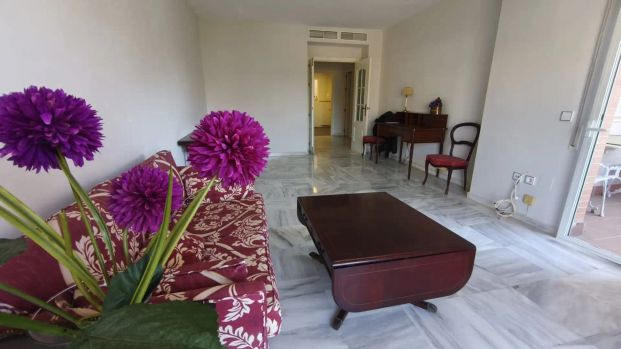 Piso de alquiler en Federico Fellini, Parque Clavero - Foto 1