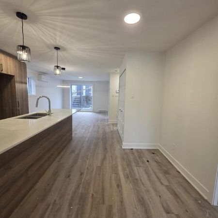 Logement 5 1/2 Neuf Haut de Gamme secteur La Prairie/Candiac - Photo 4