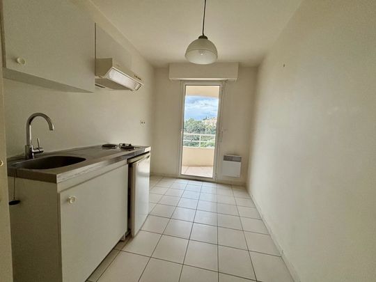 Location Appartement 2 pièces 51m² NICE 06200 - Photo 1