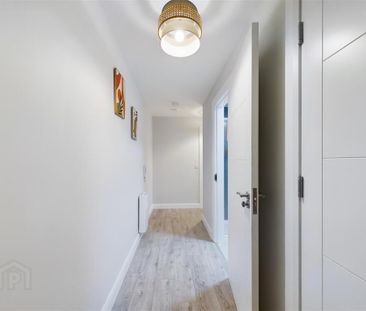 1 Bed, 124 Avoneil Road, Belfast, BT5 4SG - Photo 1