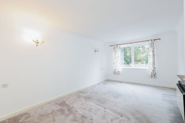 Cassio Road - Photo 1