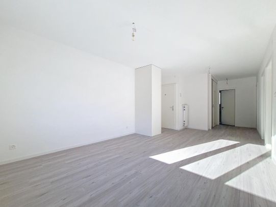 Sion, appartement de 3.5 pièces rénové avec balcon et place de parc - Foto 1