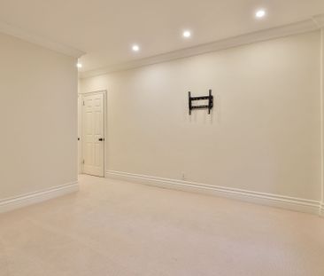 For Lease - 119 Chaplin Crescent Unit# Main, Toronto, Ontario - Photo 3