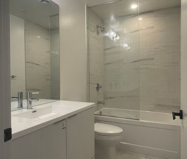 For Lease - 8 Interchange Way Unit# 5811, Vaughan, Ontario - Photo 2