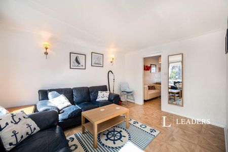 4 bedroom terraced house to rent - Photo 4