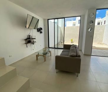 En Renta casa amueblada en Fracc. Puerta de Piedra Dzitya, Mérida. - Photo 1
