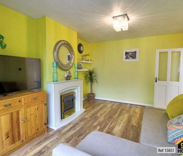 4 bed Semi-detached in Fairfax Road , Woking, GU22 9HN - Photo 1