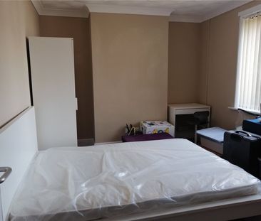 Ambrose Street, Bangor, Gwynedd, LL57 - Photo 6