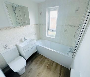 Mansard Court, Coleshill, Birmingham - Photo 5