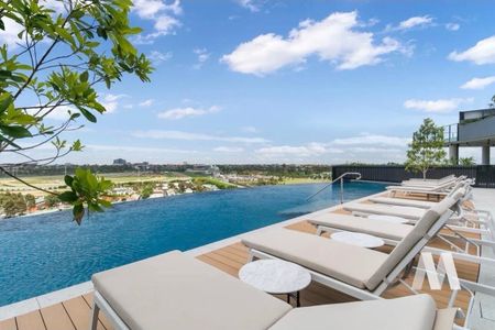 Flemington - Photo 4