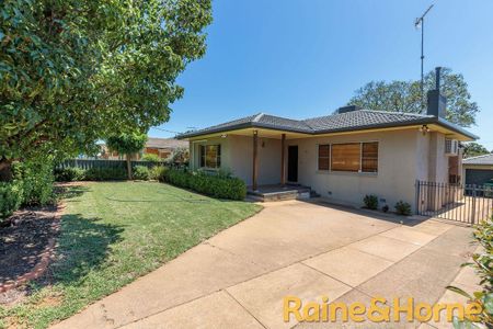 31 Meek Street, Dubbo, NSW 2830 - Photo 2