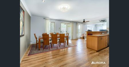 A Welcoming Home in a Peaceful Stafford Heights Setting - Photo 4