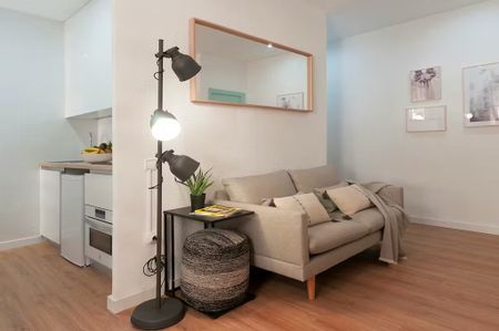 Carrer de Santa Irene, Valencia, Valencian Community 46002 - Photo 2