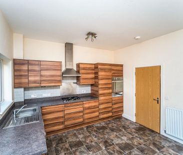 3 bedroom terraced house to rent - Photo 1