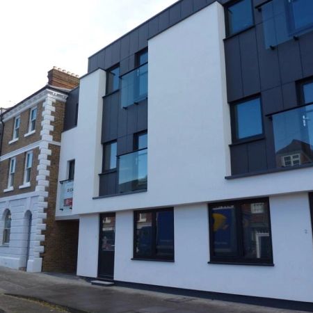 Wincheap, Canterbury, CT1 3FJ, Kent - Photo 4