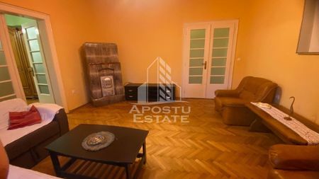Apartament 3 camere, centrala proprie, PetFriendly, zona ... - Fotografie 4