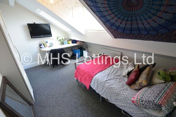 8 Winfield Terrace, Leeds, LS2 9BD - Photo 1