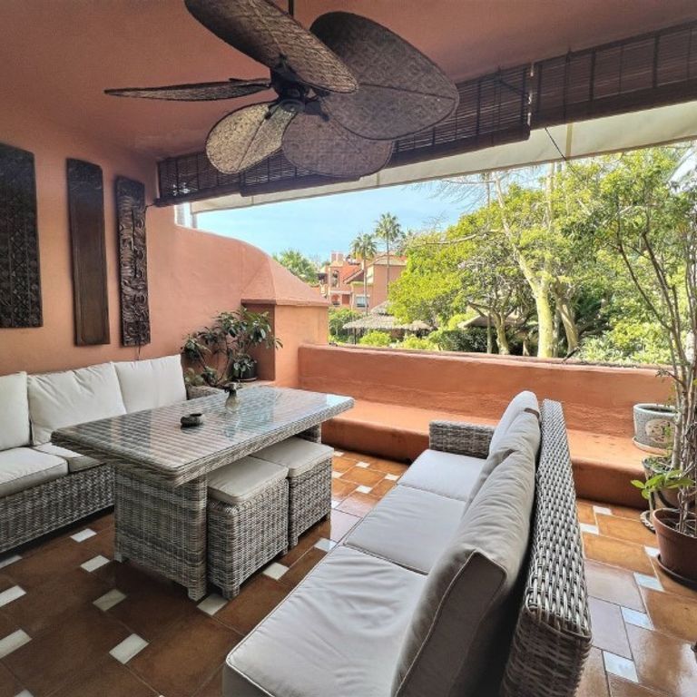 3 room luxury Flat for rent in Guadalmina Baja, Marbella, Andalusia - Photo 1